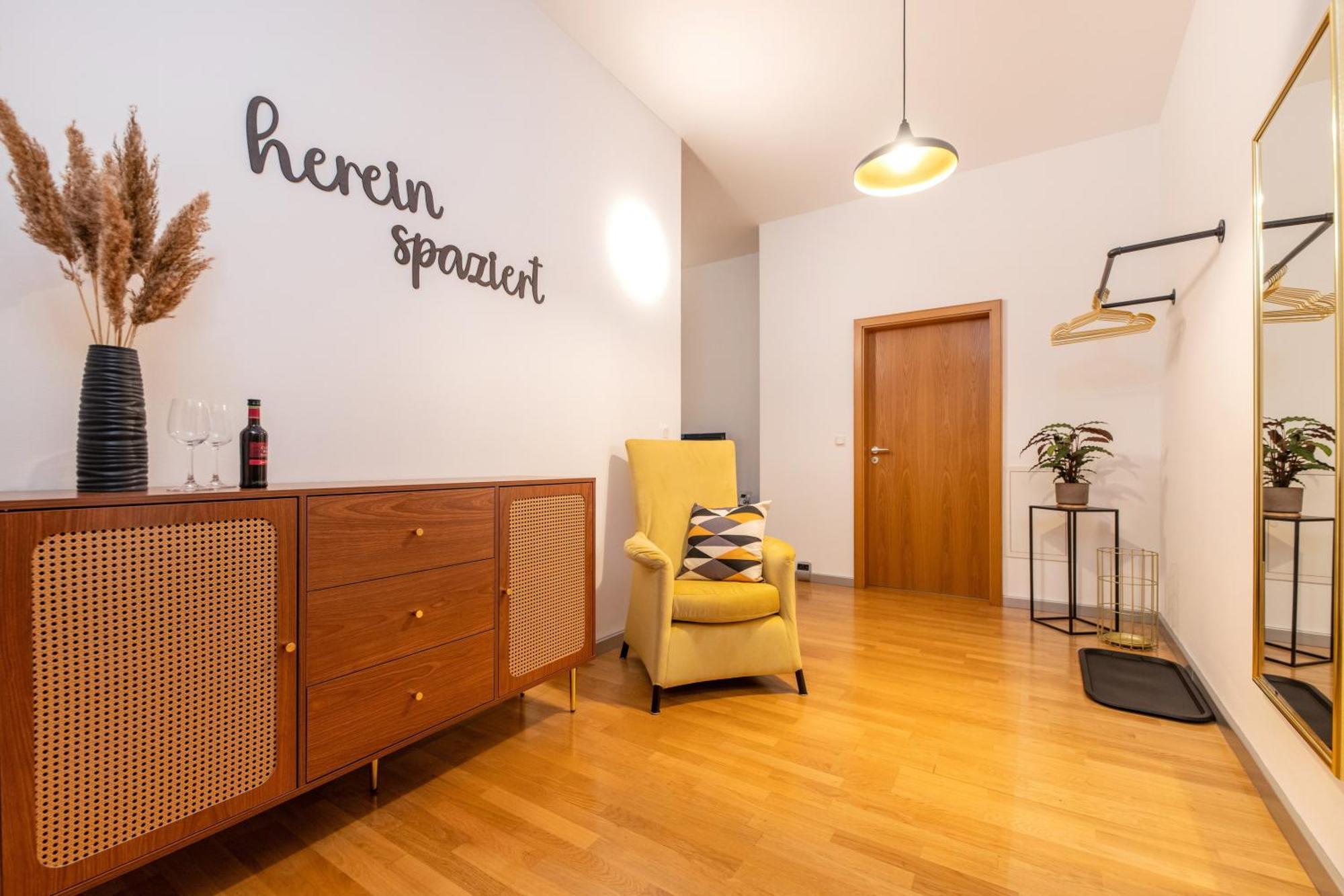 Easylife - Apartment Retro Eisenach Bagian luar foto